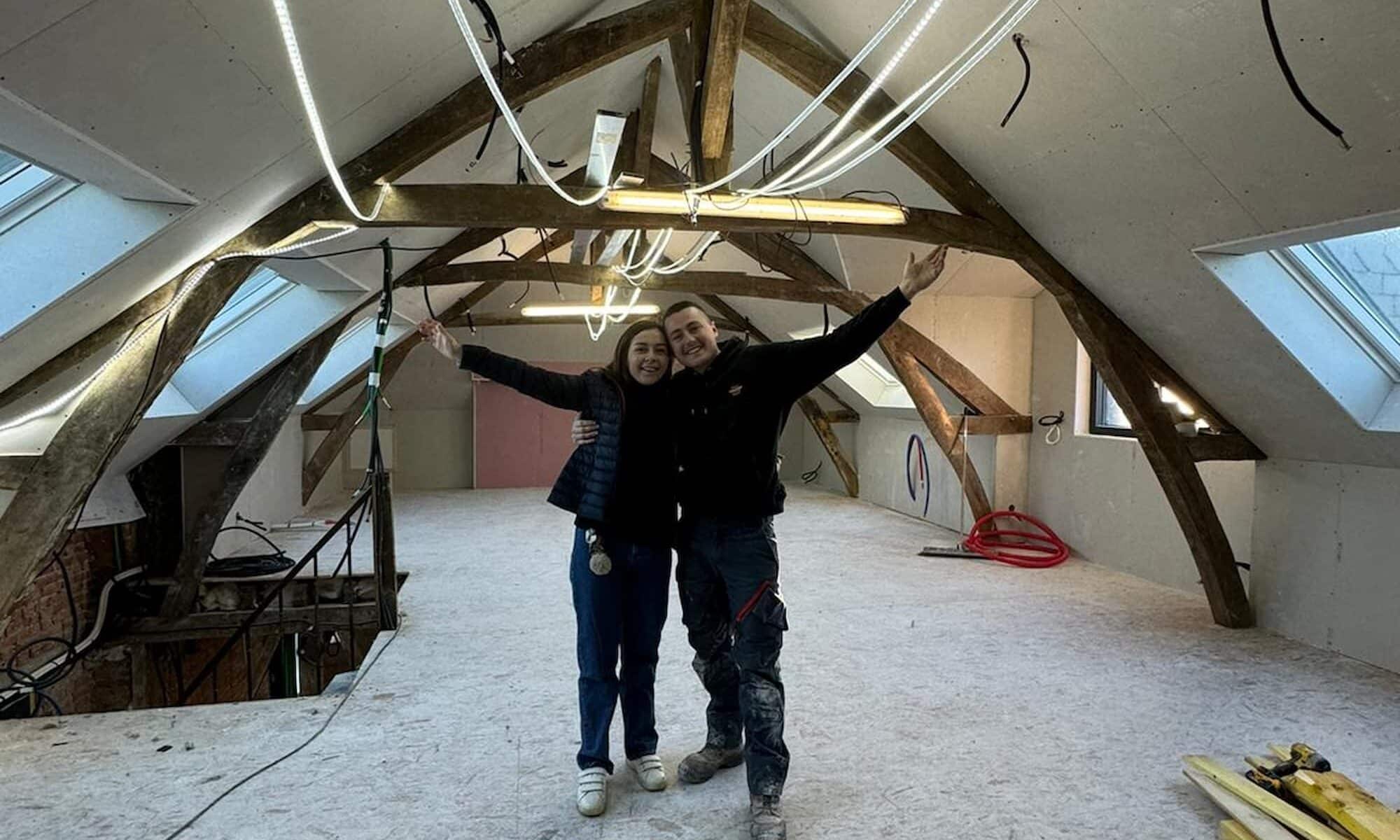 Pose de fenêtres de toit : un grenier lumineux en Normandie