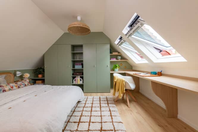 Photo de la chambre dans les combles après les travaux.